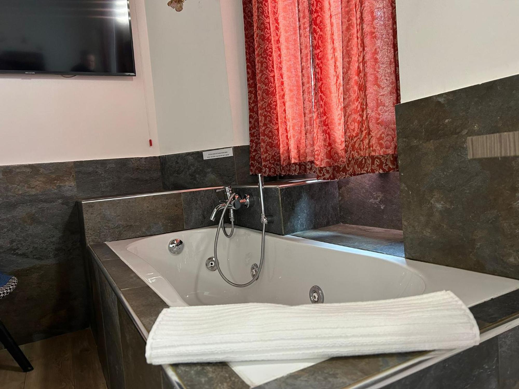 Poste Regie - Milan Guest House — Photos 1